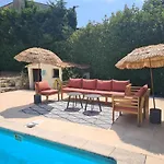 Belle Villa De Charme Avec Piscine